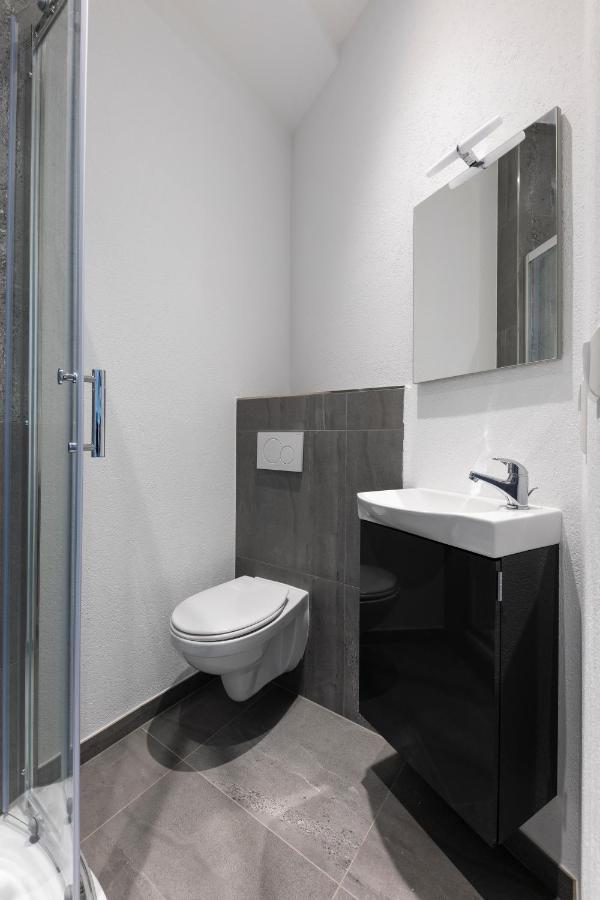 Iqs Rooms - Chambre Double Avec Salle De Bain Люксембург Экстерьер фото